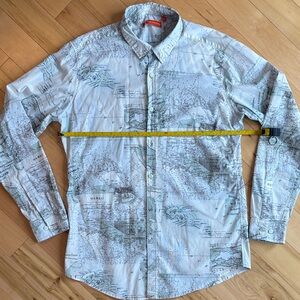 Tori Richard Hawaii Island Men’s Medium Long Sleeve Shirt